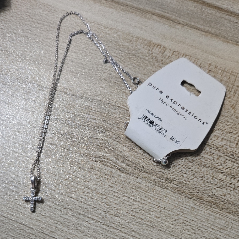 Pure Expressions Silver Cross Rhinestone Necklace NWT vintage Y2K 💫